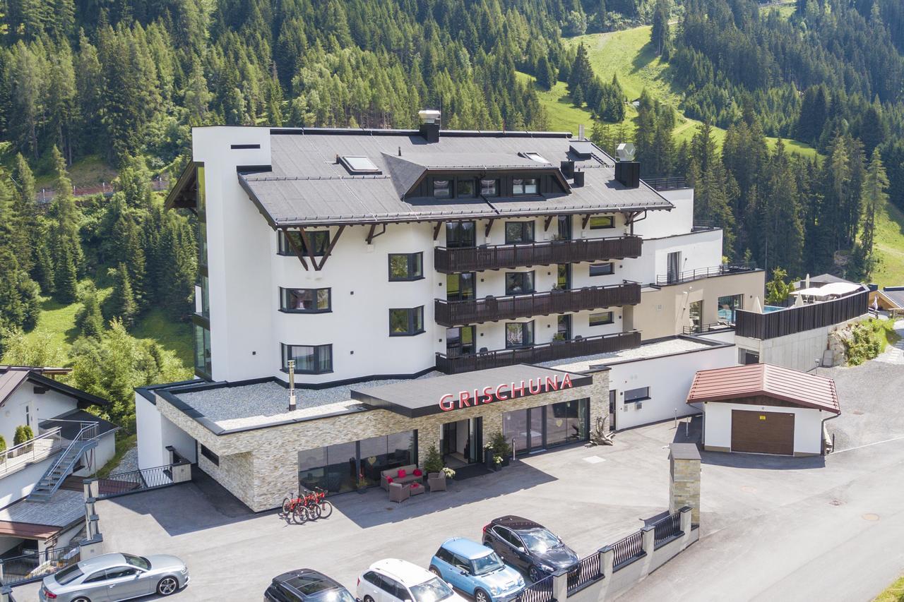 Heart Hotel Grischuna Sankt Anton am Arlberg Ngoại thất bức ảnh